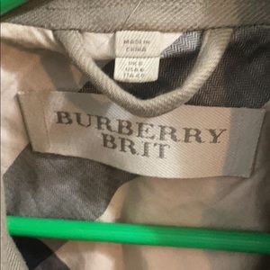 Perfect Burberry Brit Peacoat- so cute to layer! Great condition!